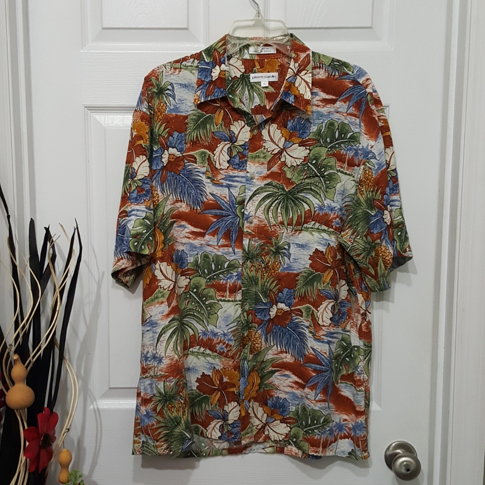 Men Hawaiian cruise a shirt a size L
